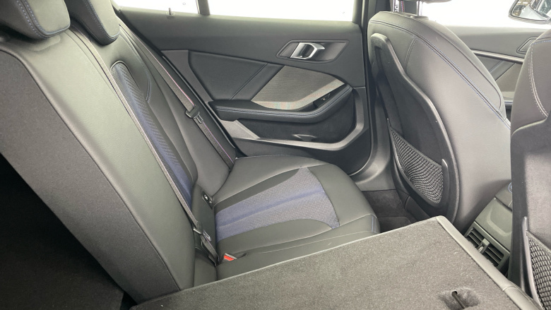 BMW 1 Series 118i M Sport 5dr Step Auto Petrol Hatchback